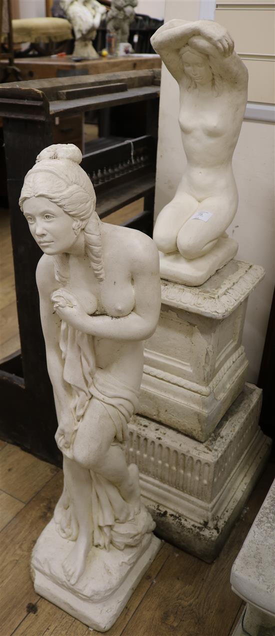 Two reconstituted stone figures of Venus, one on a short pedestal W.40cm and 25cm